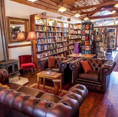 Photo: Tea House Books